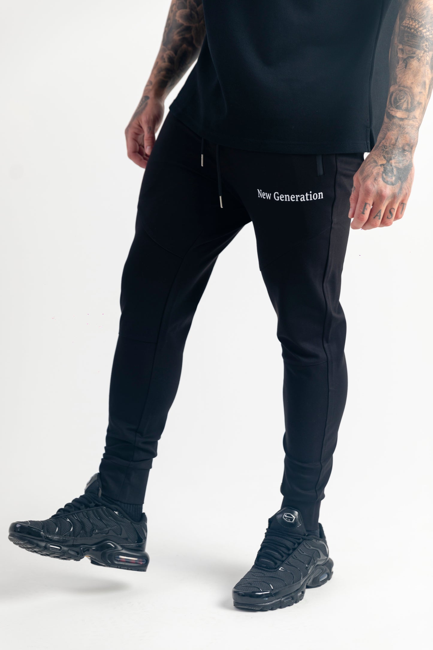 Gen 1 Panel Joggers Black